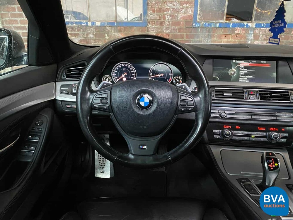 BMW M550d xDrive Touring 5er 381 PS 2013 -Original NL- M-Performance, 8-KBL-18.