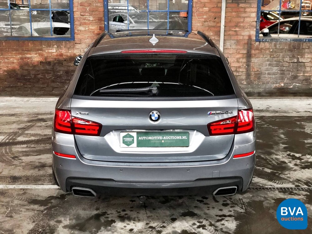 BMW M550d xDrive Touring 5er 381 PS 2013 -Original NL- M-Performance, 8-KBL-18.