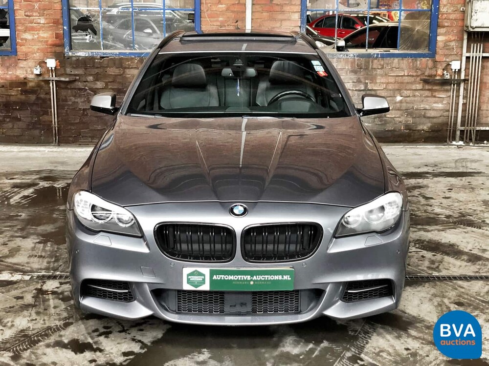BMW M550d xDrive Touring 5er 381 PS 2013 -Original NL- M-Performance, 8-KBL-18.