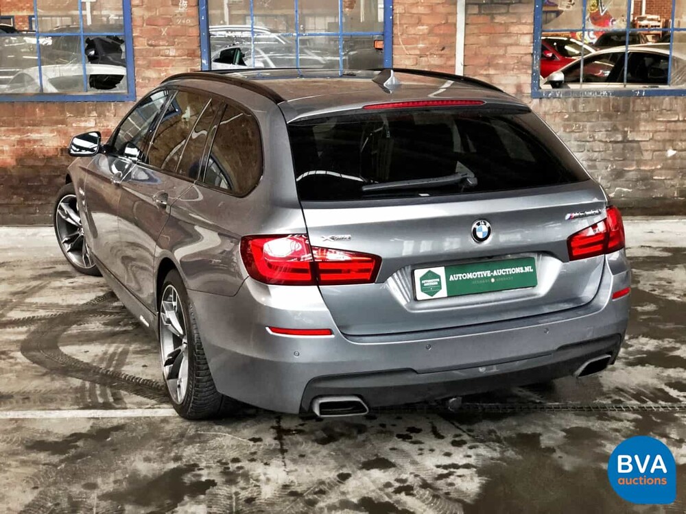 BMW M550d xDrive Touring 5er 381 PS 2013 -Original NL- M-Performance, 8-KBL-18.