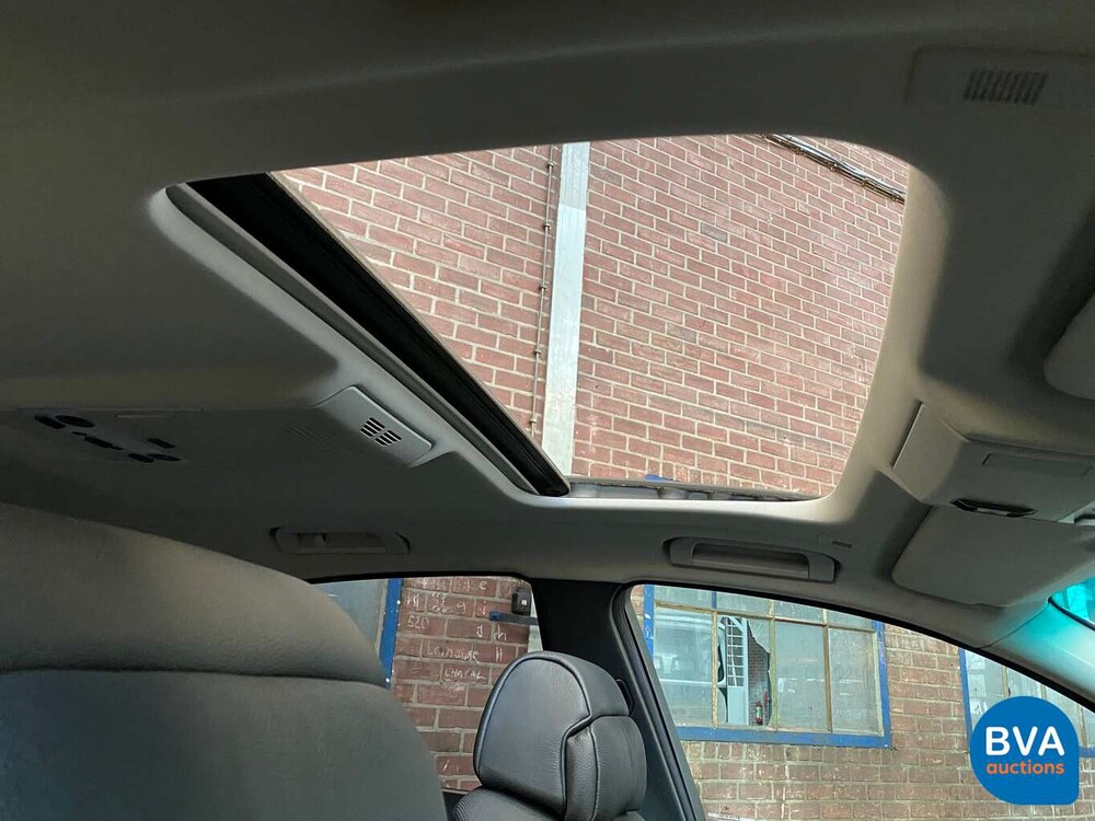 BMW 750i E65 4.8 V8 367 PS 2006.