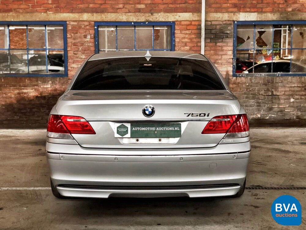 BMW 750i E65 4.8 V8 367 PS 2006.