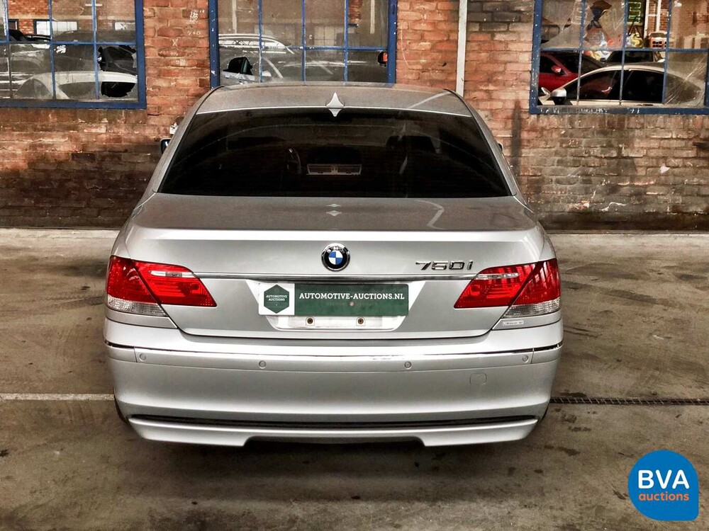 BMW 750i E65 4.8 V8 367 PS 2006.