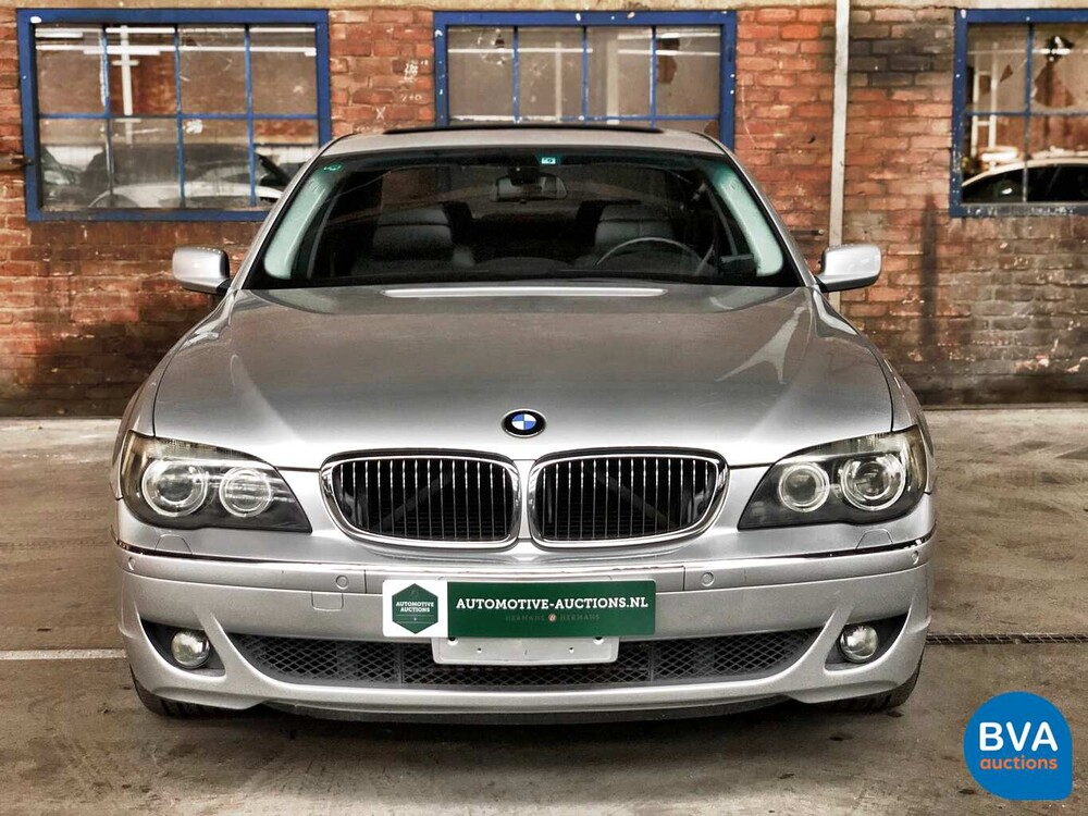 BMW 750i E65 4.8 V8 367 PS 2006.