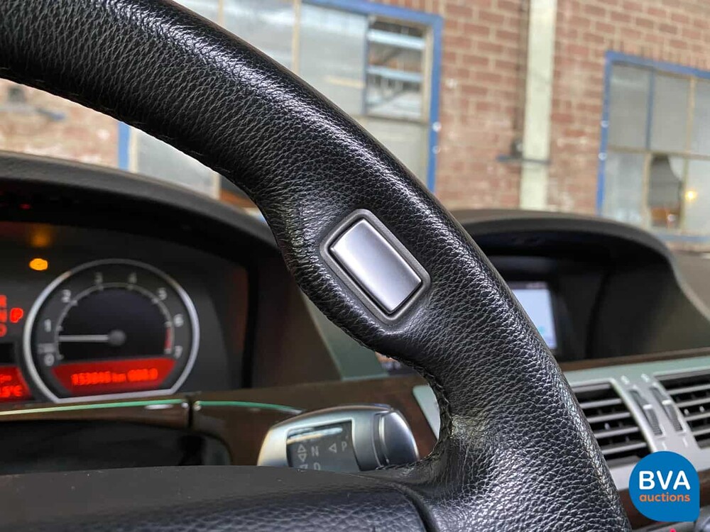 BMW 750i E65 4.8 V8 367 PS 2006.