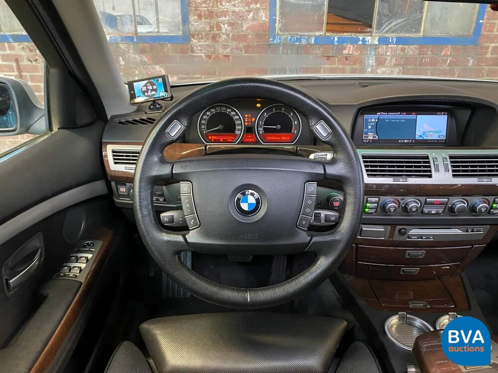 BMW 750i E65 4.8 V8 367 PS 2006.