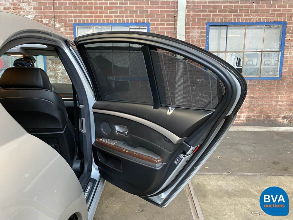 BMW 750i E65 4.8 V8 367 PS 2006.
