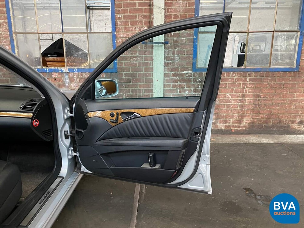 Mercedes-Benz E63 AMG Combi V8 514hp 2008.