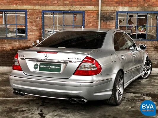 Mercedes-Benz E63 AMG Limousine V8 514pk 2008