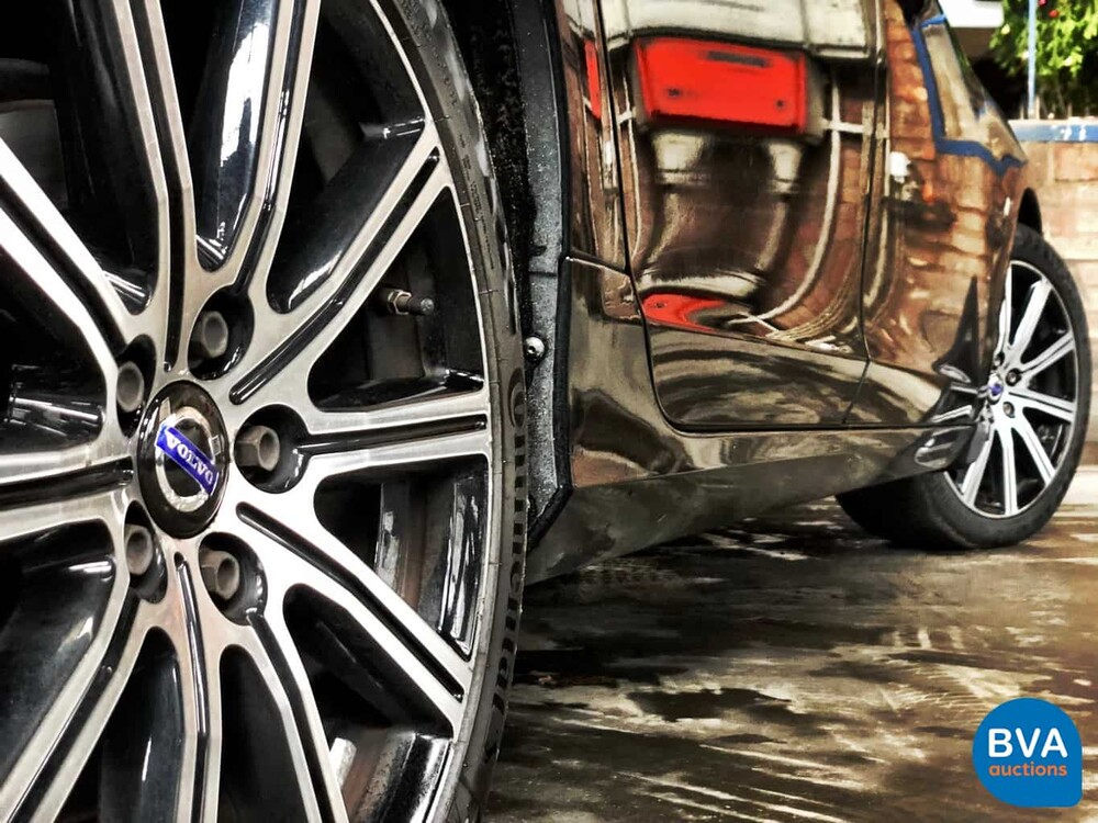 Volvo V60 D6 Plug-in Hybrid AWD 286pk 2015 -Origineel NL-, HZ-776-N