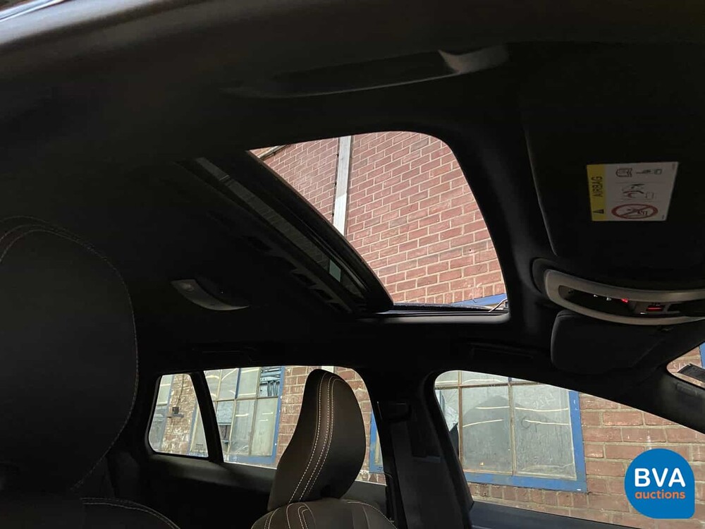 Volvo V60 D6 Plug-in Hybrid AWD 286pk 2015 -Origineel NL-, HZ-776-N