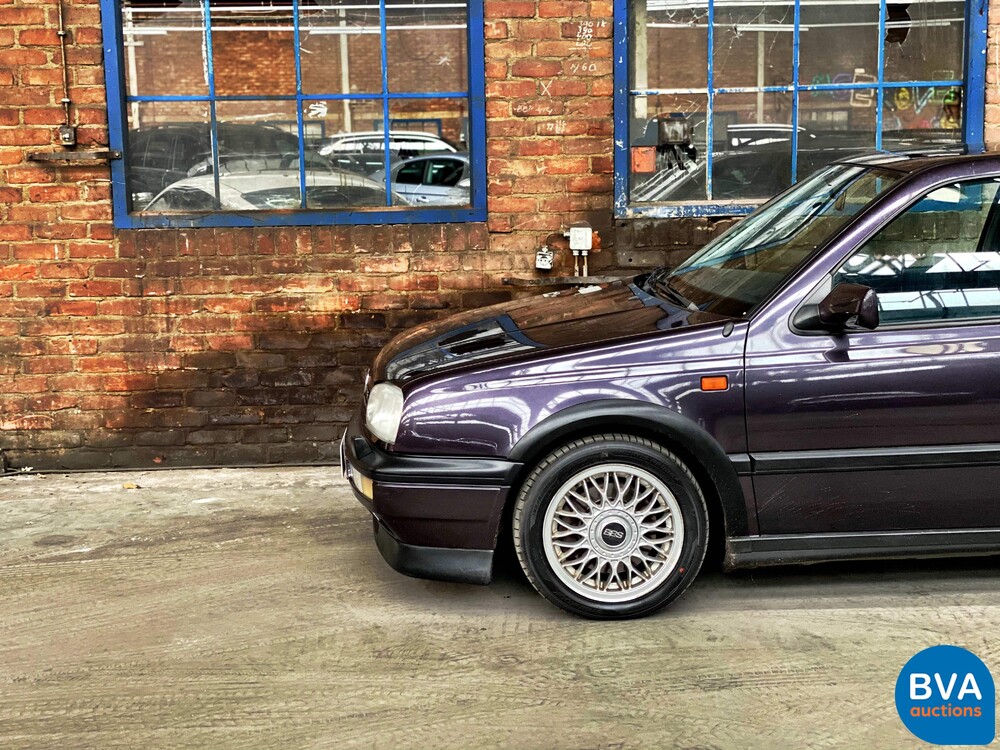Volkswagen Golf 2.8 VR6 174hp Original NL 1992, FB-DR-87.