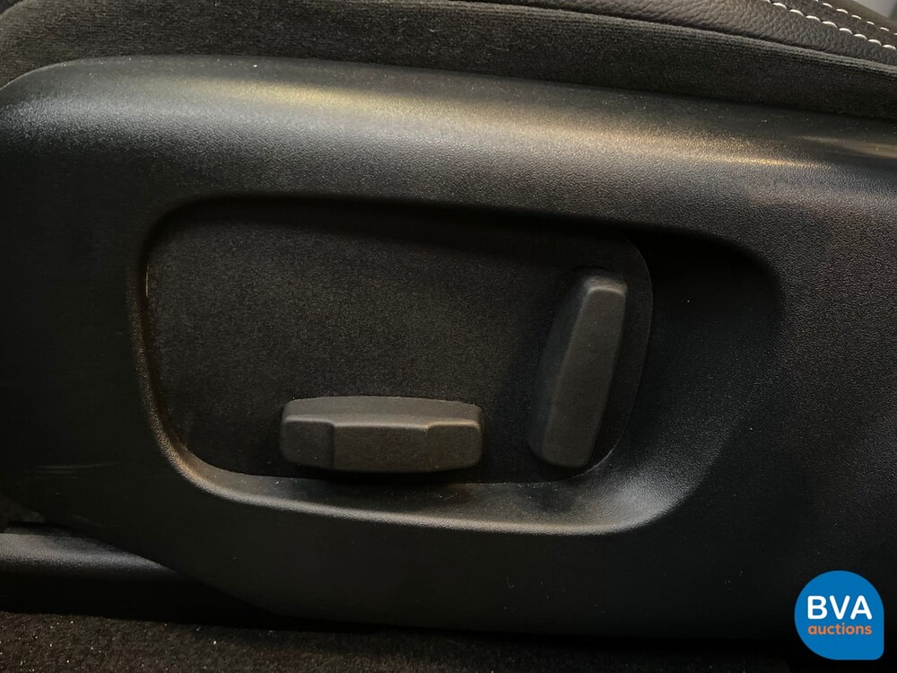 Land Rover Range Rover Velar AWD R-dynamisch S 2018.