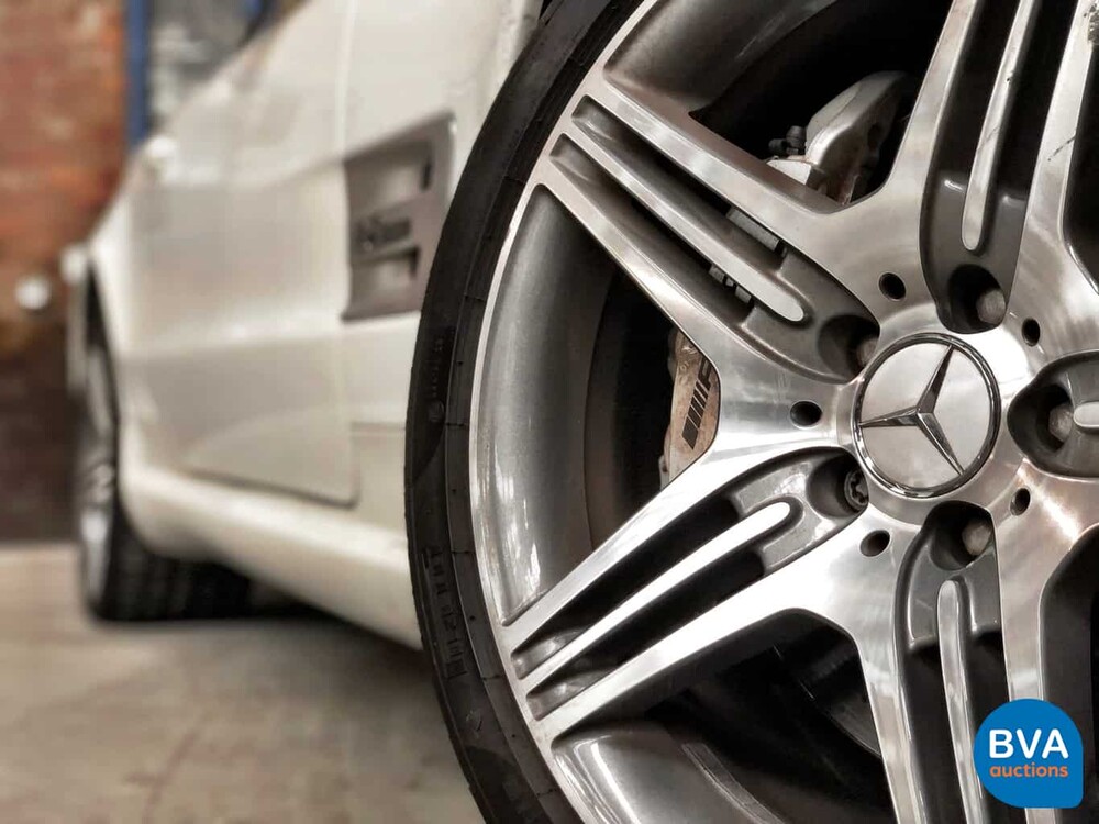 Mercedes-Benz SL63 AMG Cabriolet 6.3L 525 PS 2008.