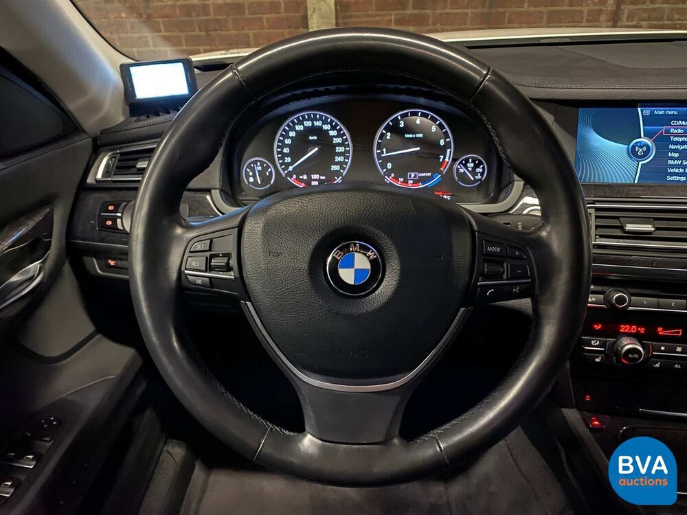 BMW ActiveHybrid 7 4.4 V8 465pk 7-Serie 2010