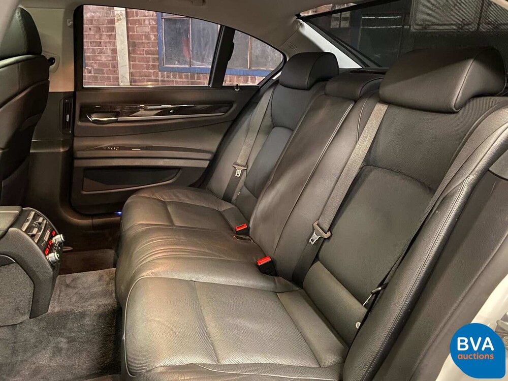 BMW ActiveHybrid 7 4.4 V8 465pk 7-Serie 2010