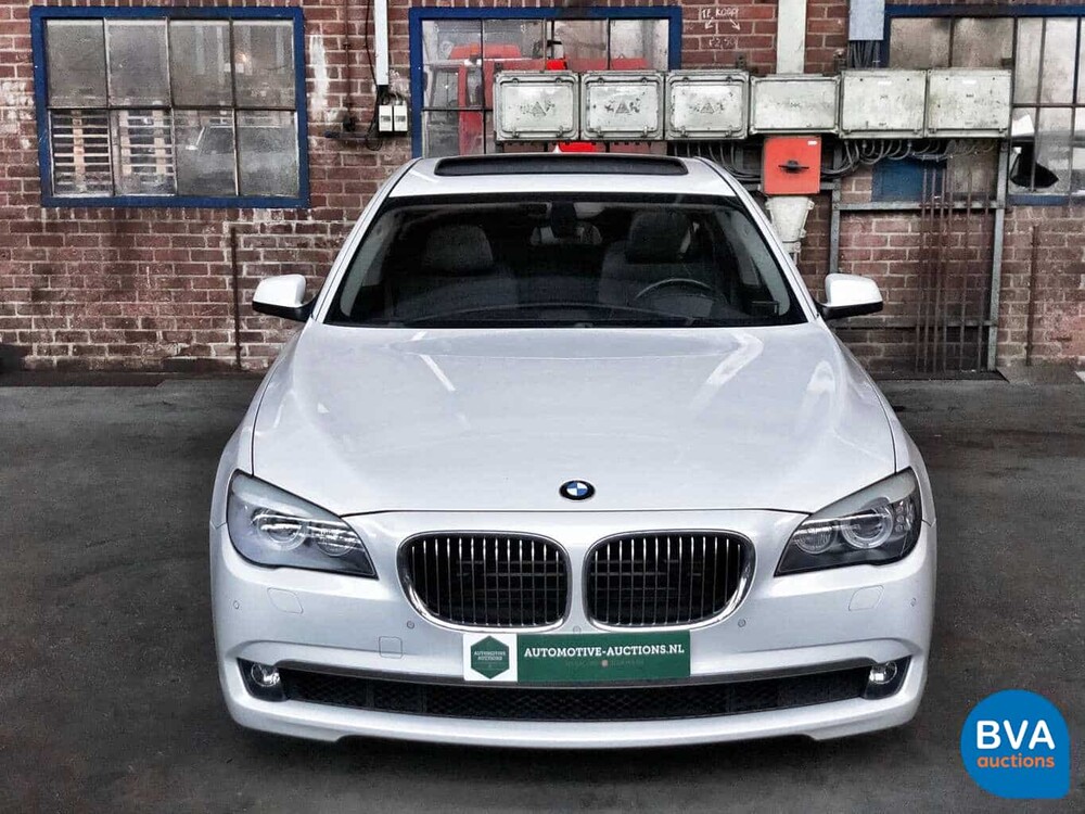 BMW ActiveHybrid 7 4.4 V8 465pk 7-Serie 2010
