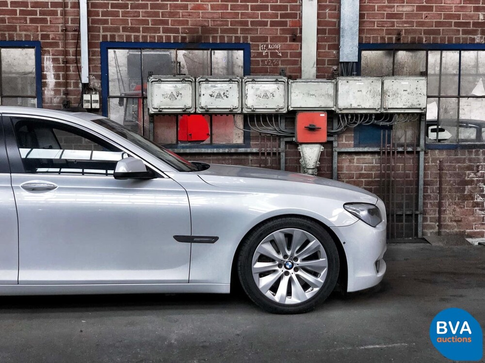 BMW ActiveHybrid 7 4.4 V8 465pk 7-Serie 2010
