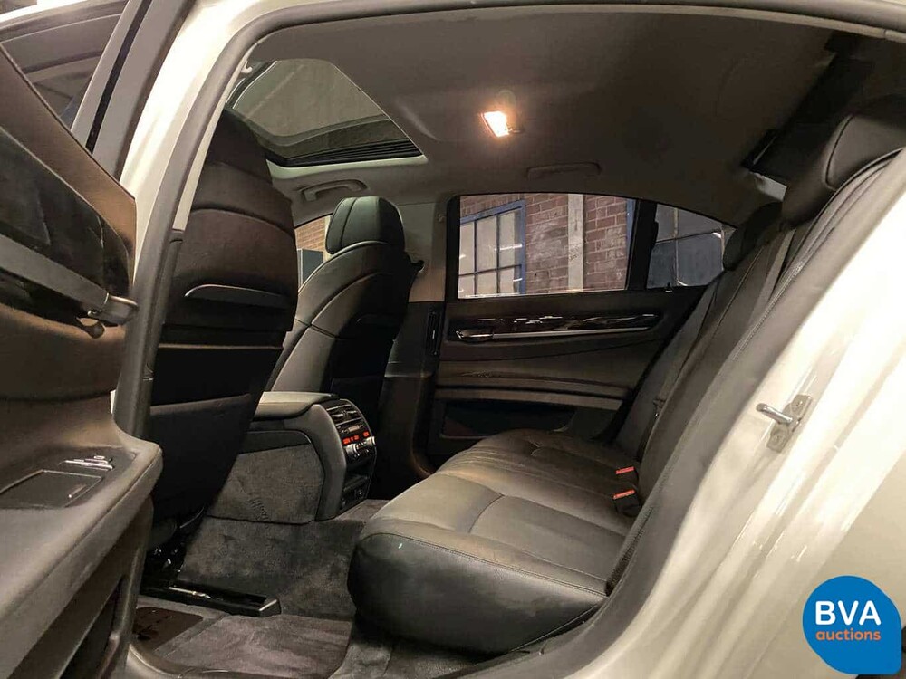 BMW ActiveHybrid 7 4.4 V8 465pk 7-Serie 2010