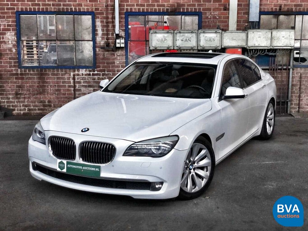 BMW ActiveHybrid 7 4.4 V8 465pk 7-Serie 2010