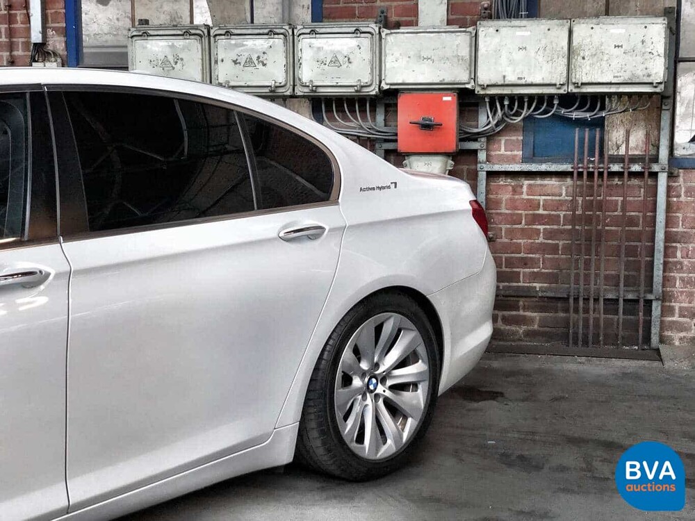 BMW ActiveHybrid 7 4.4 V8 465pk 7-Serie 2010