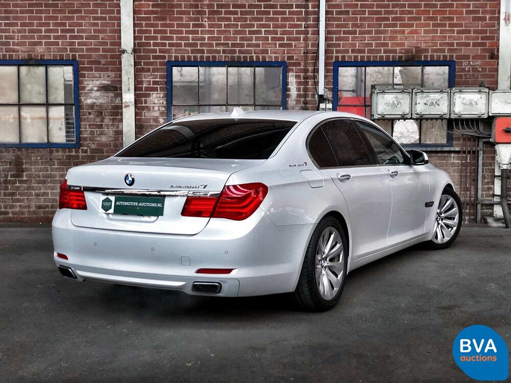 BMW ActiveHybrid 7 4.4 V8 465pk 7-Serie 2010