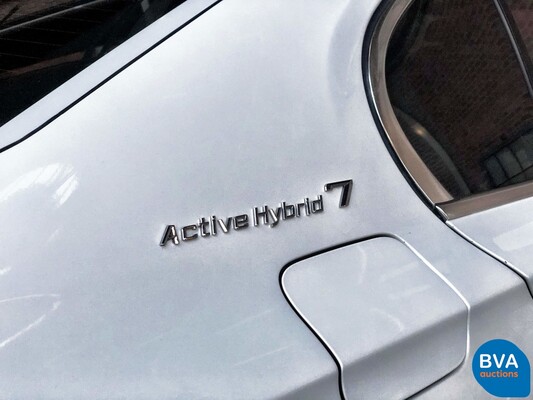 BMW ActiveHybrid 7 4.4 V8 465pk 7-Serie 2010
