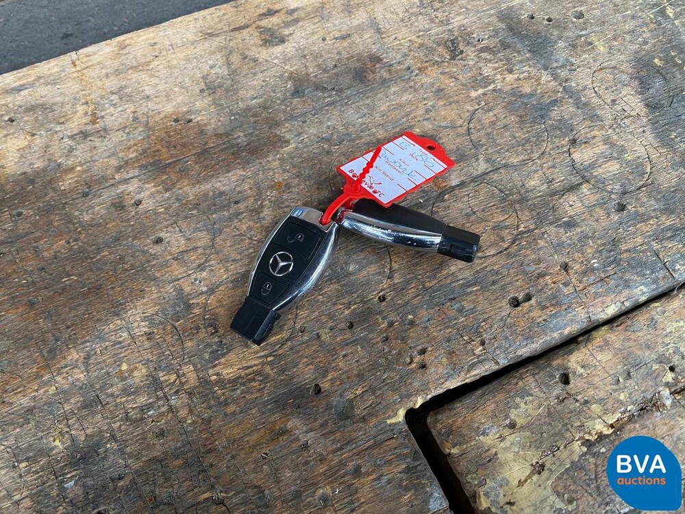 Mercedes-Benz B180 Blue Efficiency 122pk B-Klasse Ambition 2012 -Org NL-, 13-XKS-1