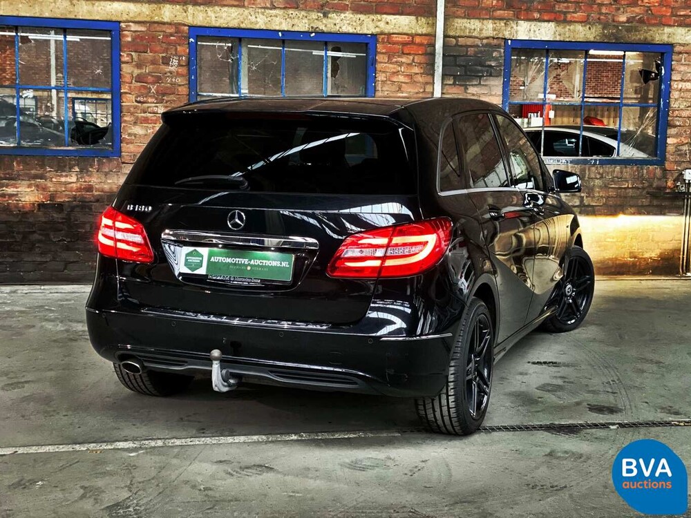 Mercedes-Benz B180 Blue Efficiency 122pk B-Klasse Ambition 2012 -Org NL-, 13-XKS-1