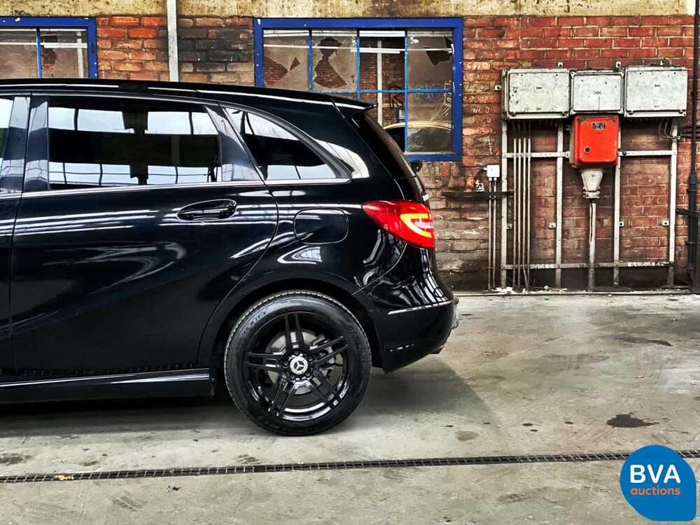 Mercedes-Benz B180 Blue Efficiency 122pk B-Klasse Ambition 2012 -Org NL-, 13-XKS-1