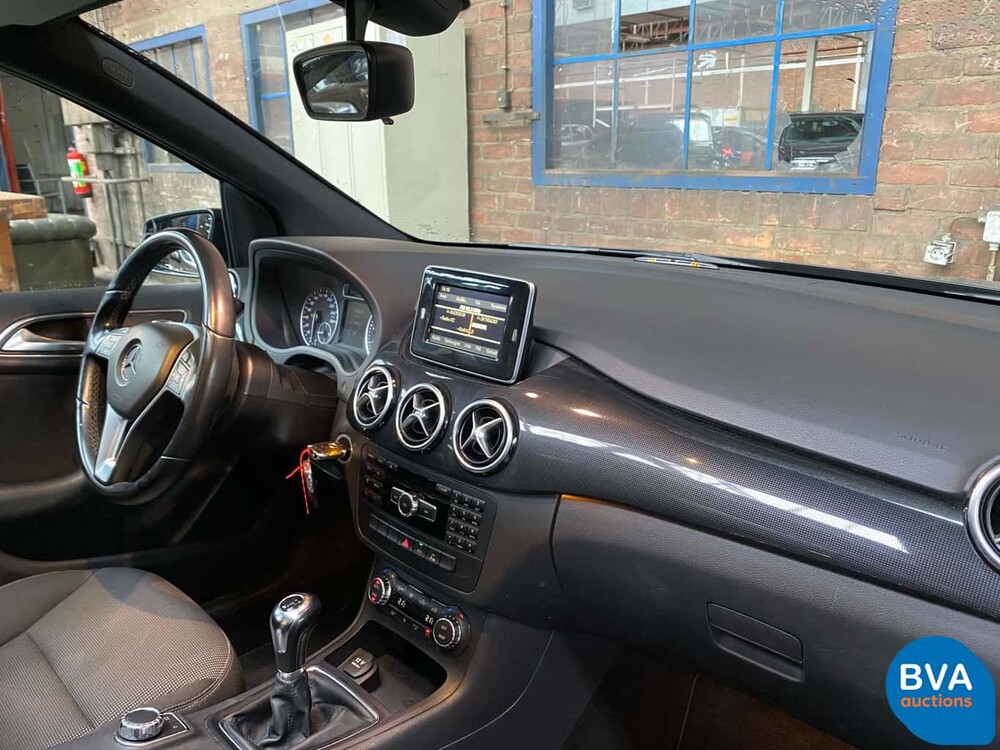 Mercedes-Benz B180 Blue Efficiency 122pk B-Klasse Ambition 2012 -Org NL-, 13-XKS-1