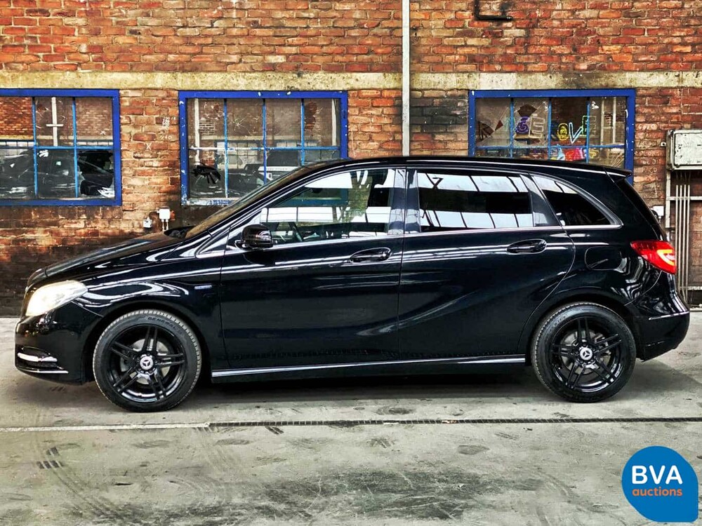 Mercedes-Benz B180 Blue Efficiency 122pk B-Klasse Ambition 2012 -Org NL-, 13-XKS-1