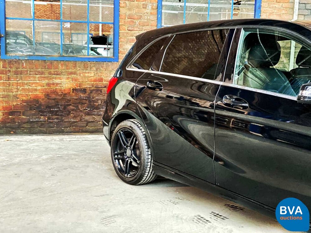 Mercedes-Benz B180 Blue Efficiency 122pk B-Klasse Ambition 2012 -Org NL-, 13-XKS-1