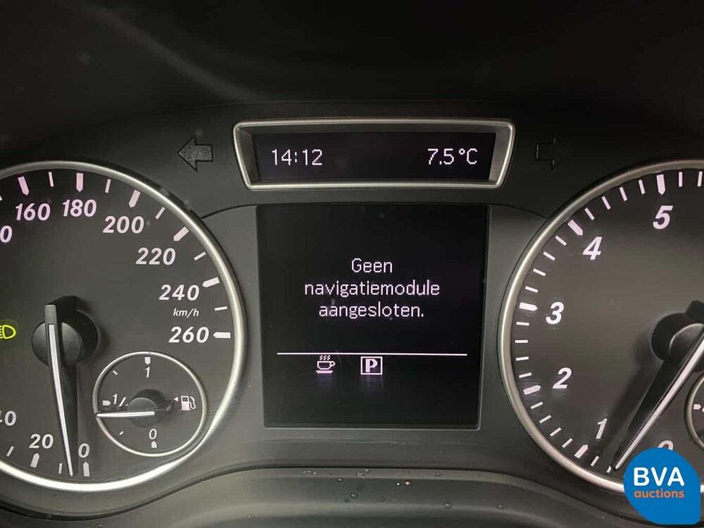 Mercedes-Benz B180 Blue Efficiency 122pk B-Klasse Ambition 2012 -Org NL-, 13-XKS-1