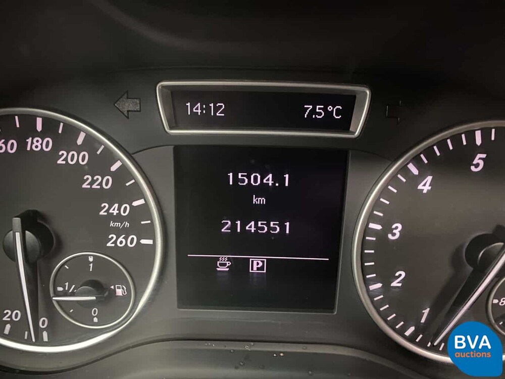 Mercedes-Benz B180 Blue Efficiency 122pk B-Klasse Ambition 2012 -Org NL-, 13-XKS-1