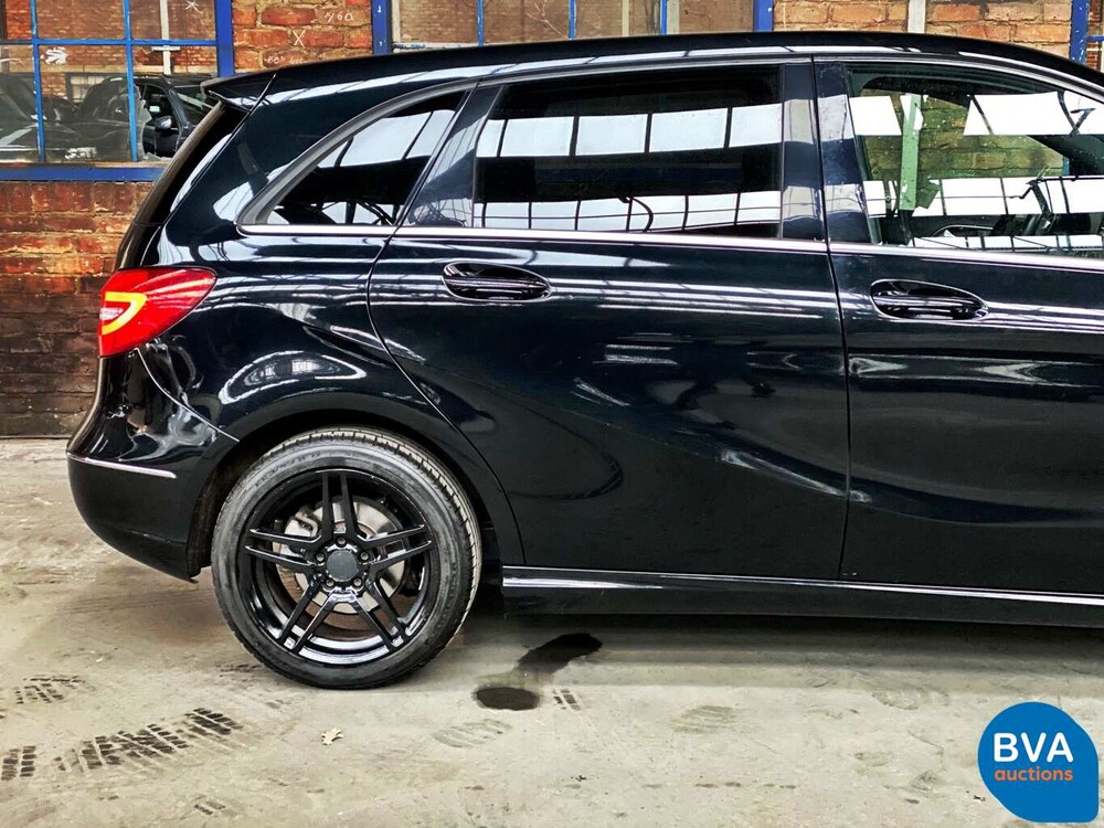 Mercedes-Benz B180 Blue Efficiency 122pk B-Klasse Ambition 2012 -Org NL-, 13-XKS-1