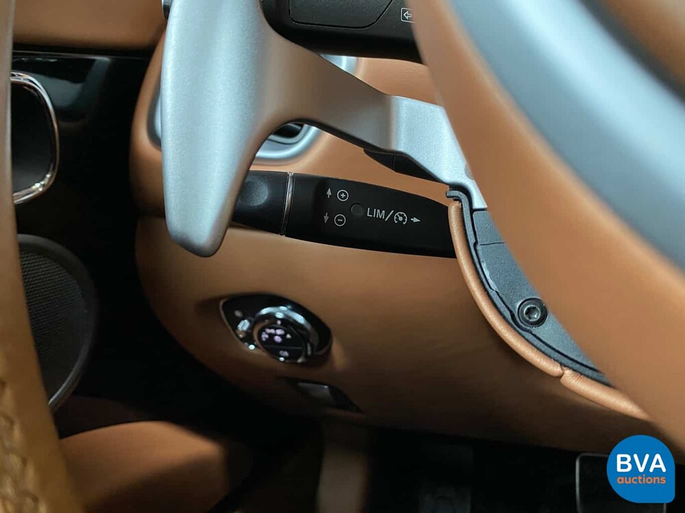 Aston Martin DB11 5.2 V12 Coupé Garantie 609 PS 2017.