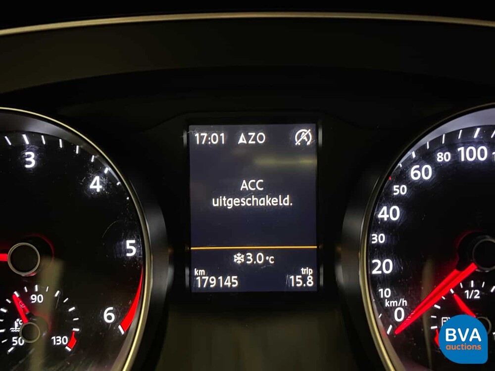 Volkswagen Passat Variante 2.0 TDI Business Edition R 150 PS 2015 - Original NL-, HL-183-V.