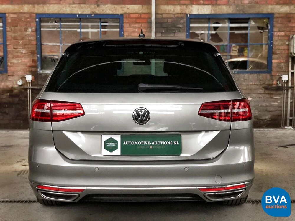 Volkswagen Passat Variante 2.0 TDI Business Edition R 150 PS 2015 - Original NL-, HL-183-V.