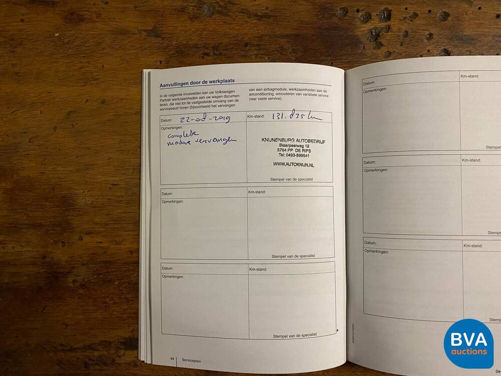 Volkswagen Passat Variante 2.0 TDI Business Edition R 150 PS 2015 - Original NL-, HL-183-V.