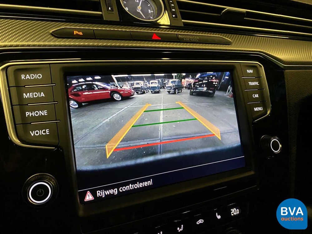 Volkswagen Passat Variante 2.0 TDI Business Edition R 150 PS 2015 - Original NL-, HL-183-V.