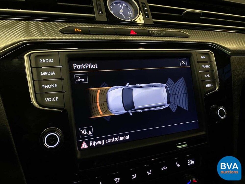 Volkswagen Passat Variante 2.0 TDI Business Edition R 150 PS 2015 - Original NL-, HL-183-V.