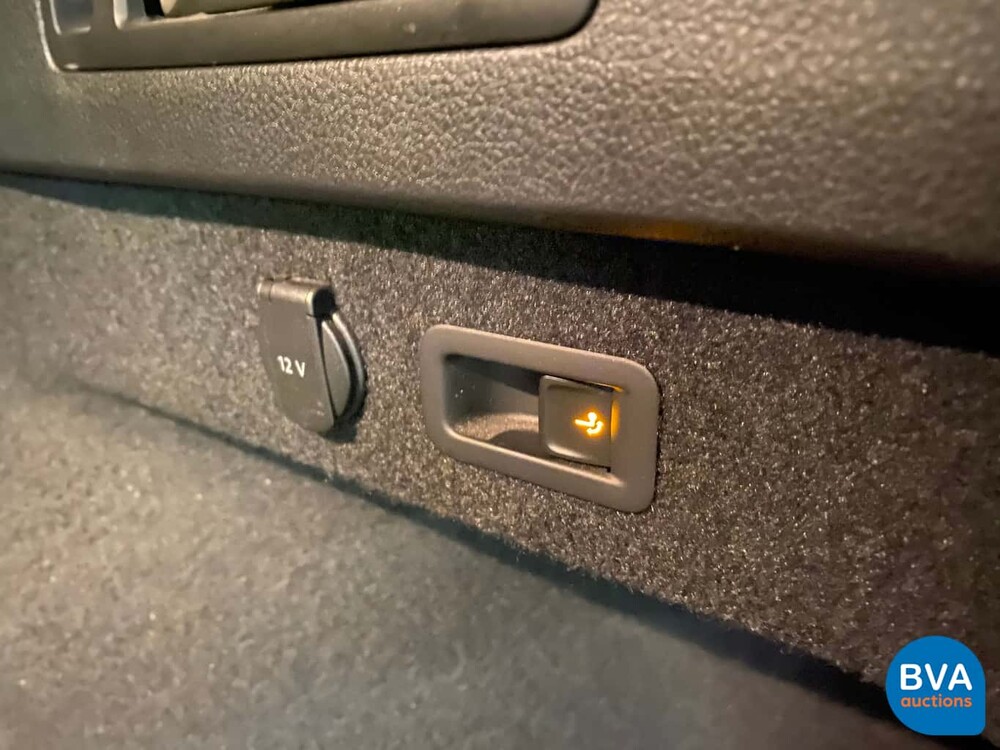 Volkswagen Passat Variante 2.0 TDI Business Edition R 150 PS 2015 - Original NL-, HL-183-V.