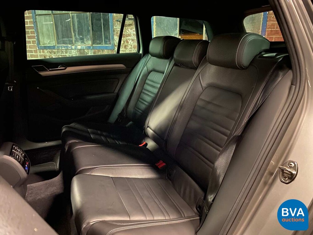 Volkswagen Passat Variante 2.0 TDI Business Edition R 150 PS 2015 - Original NL-, HL-183-V.