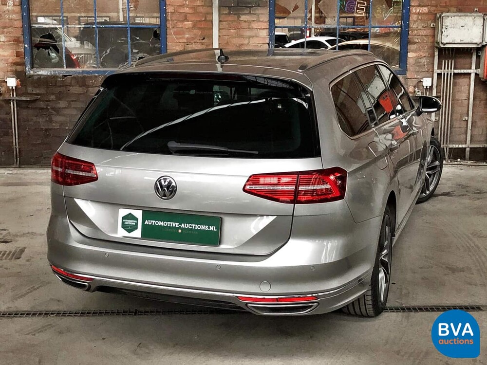Volkswagen Passat Variante 2.0 TDI Business Edition R 150 PS 2015 - Original NL-, HL-183-V.