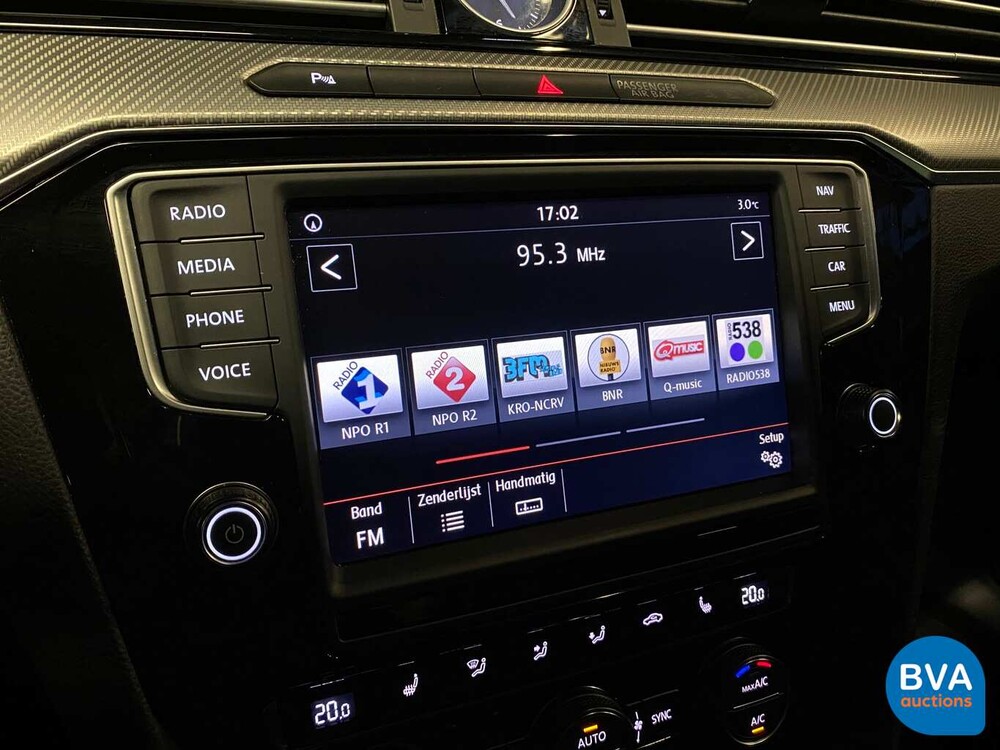 Volkswagen Passat Variante 2.0 TDI Business Edition R 150 PS 2015 - Original NL-, HL-183-V.