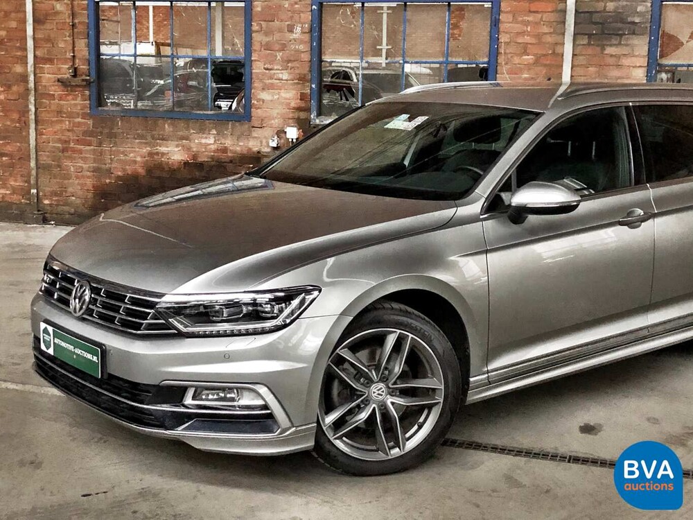 Volkswagen Passat Variante 2.0 TDI Business Edition R 150 PS 2015 - Original NL-, HL-183-V.