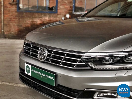 Volkswagen Passat Variant 2.0 TDI Business Edition R 150pk 2015 -Origineel NL-, HL-183-V