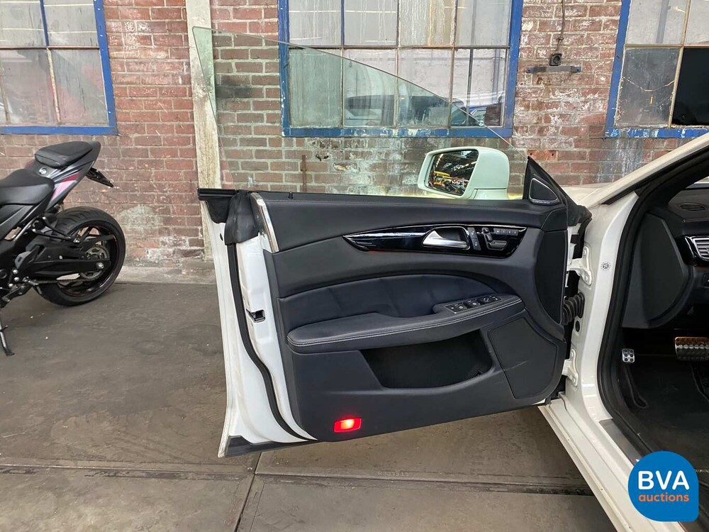 Mercedes-Benz CLS350 CDI AMG 265hp 2011, 8-KZL-73.