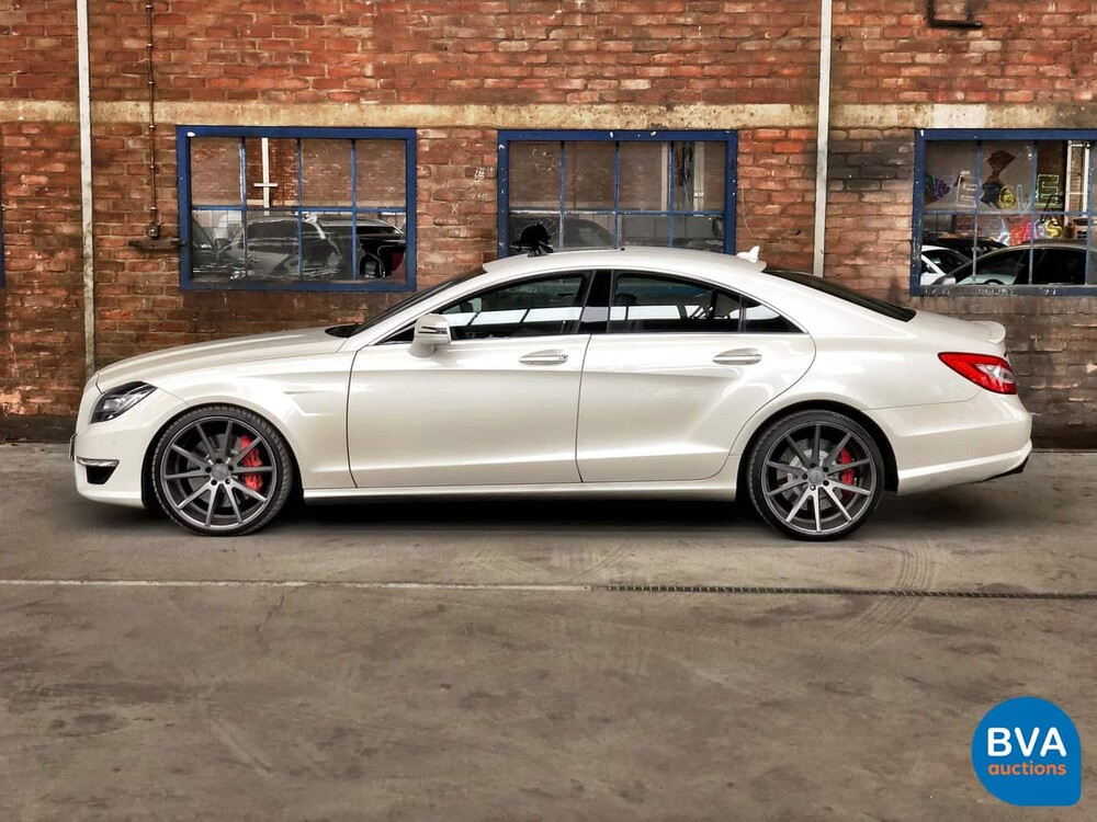 Mercedes-Benz CLS350 CDI AMG 265hp 2011, 8-KZL-73.